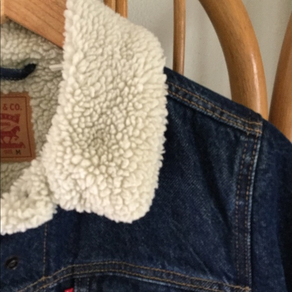 Levi’s denim Sherpa biker jacket size medium - Picture 4 of 5